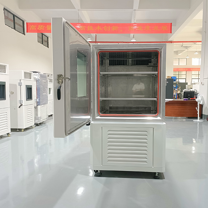恒温恒湿箱225L